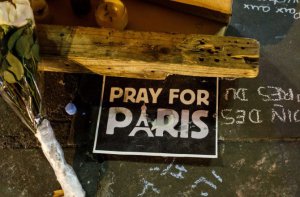 paris-attacks-new-york-670-1.jpg
